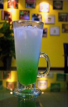 盐城水晶烧烤料理吧 ，魔力多饮开店中