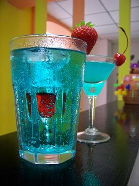 巴中酷饮吧加盟 ，魔力多饮免收加盟费