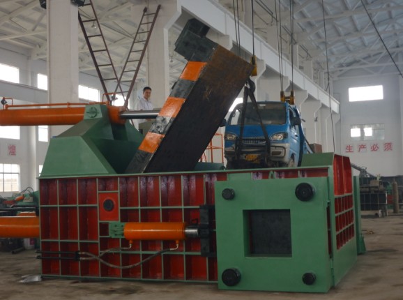 废旧汽车打包机 废钢铁压块机 废金属液压压缩机 废钢压饼机