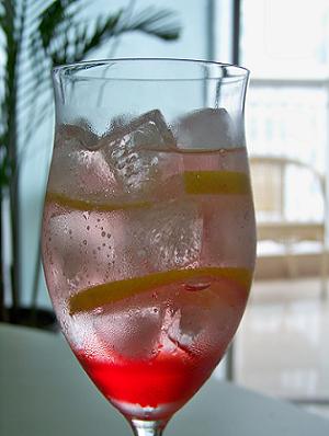 南昌饮品店加盟 ，魔力多饮免收加盟费