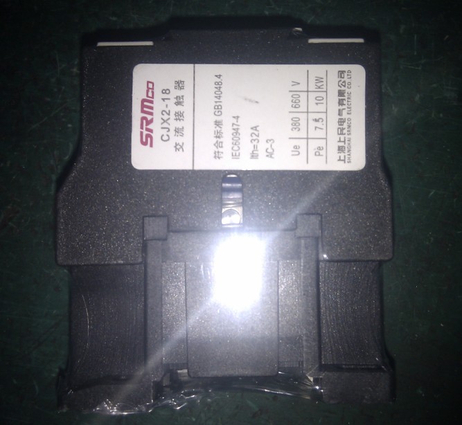 银点CJX2-2501 CJX2-2510交流接触器